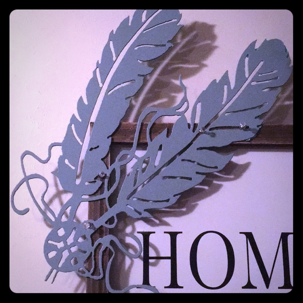 ☀️Metal Feather Cutouts. Click to find out more.
